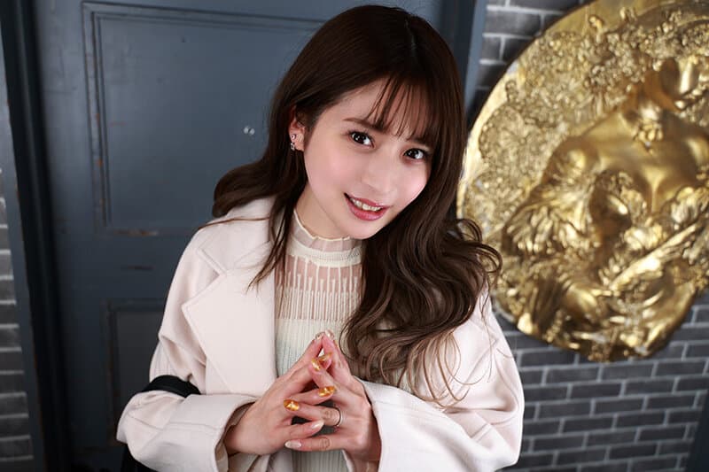 SAVR-723  【VR】週に一度の密着キス不倫 旦那に内緒でボクに会いに来る人妻は愛を囁きながら、片時も離れないゼロ距離密着で全身をベロチュウ愛撫する 優梨まいな