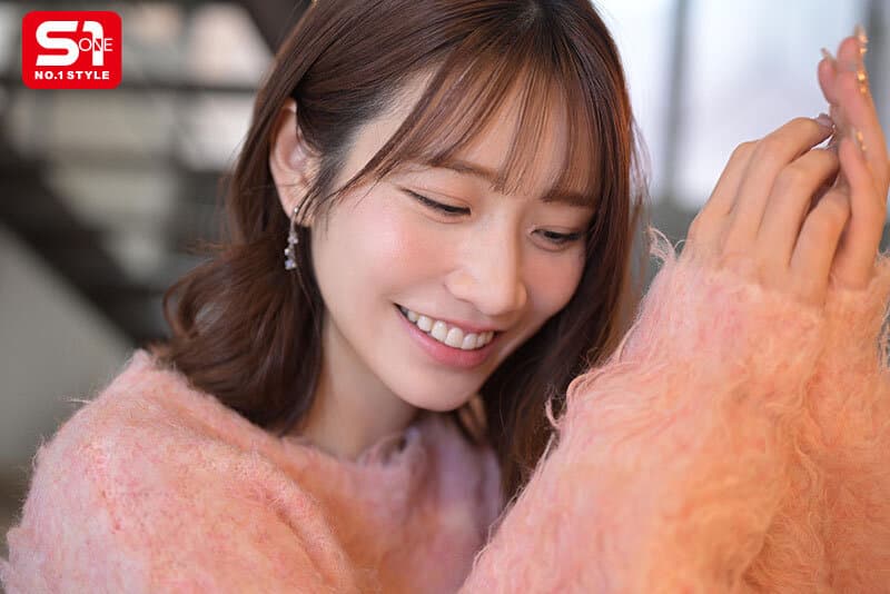 SIVR-427  【VR】河北彩伽とデートして、手繋いで、告白されて…「一緒にいたい…おうち帰りたくないな」覚悟を決めて朝日が昇るまで一晩中愛し合った交際記念日