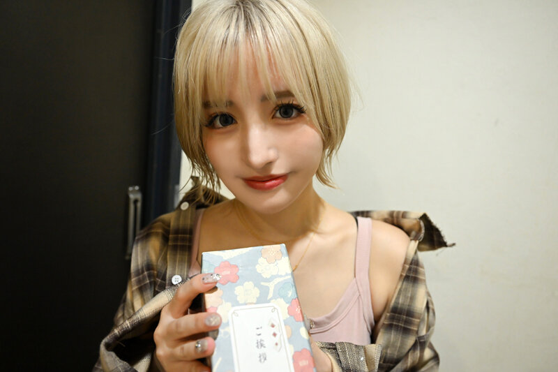 NKKVR-152 [VR] Cock junkie white gal! [8K ultra-flesh-focused] My neighbor came into my house without permission because it was unlocked, and the night I fucked her and milked her semen over and over again…