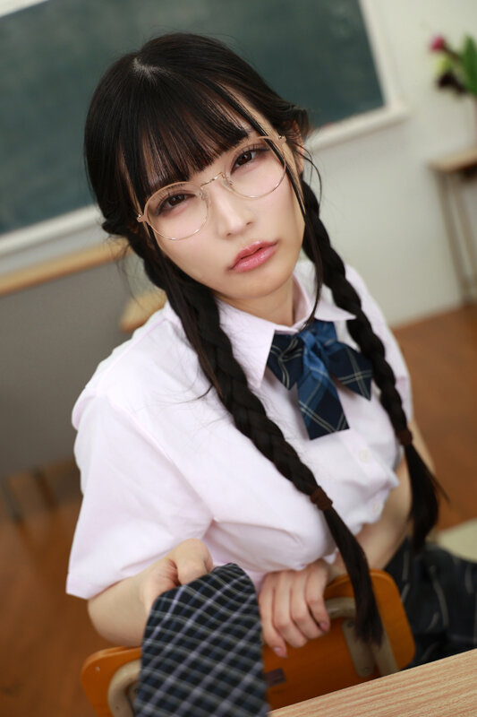 SAVR-747 [VR] “I love you, I love you, I love you!” Love virus infection, Ecchi panic, Sakura-chan