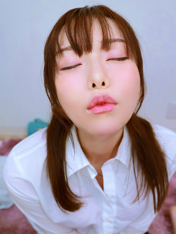 AJVR-269 【VR】デカ尻すぎてパンツスーツが破れた女上司の恥じらう姿に辛抱たまらなくなり、ケツ肉ぶるんぶるん揺らす激ピスバックハメで一晩中ヤリまくった 秋元さちか