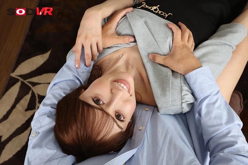 DSVR-1013 【VR】学生時代の大親友(男)が久しぶりに会ったら絶世の美女に！？男の気持ち良いツボを心得ていて超絶テク(キス、手コキ、フェラ)でボクをイカセまくる！あまりの快感に元々男ということも忘れて濃密セックスに没頭！ ななせゆめ