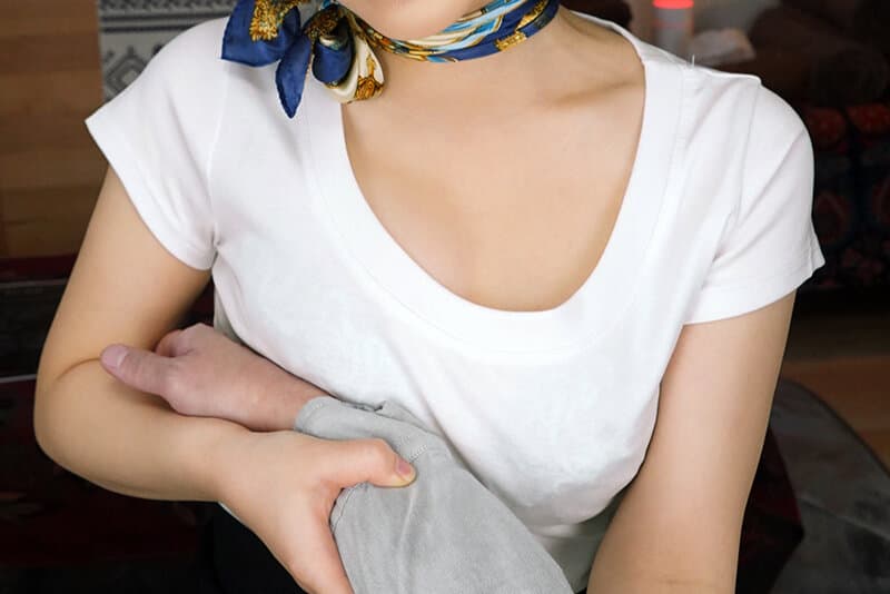 PXVR-282     【VR】焦らしの天才！「もうなんでもするからチ○コ触ってぇえっ！！」と男性客を悶絶させるのが趣味のGカップ小悪魔痴女ヤリマンエステティシャン 真白ふわり【8K】