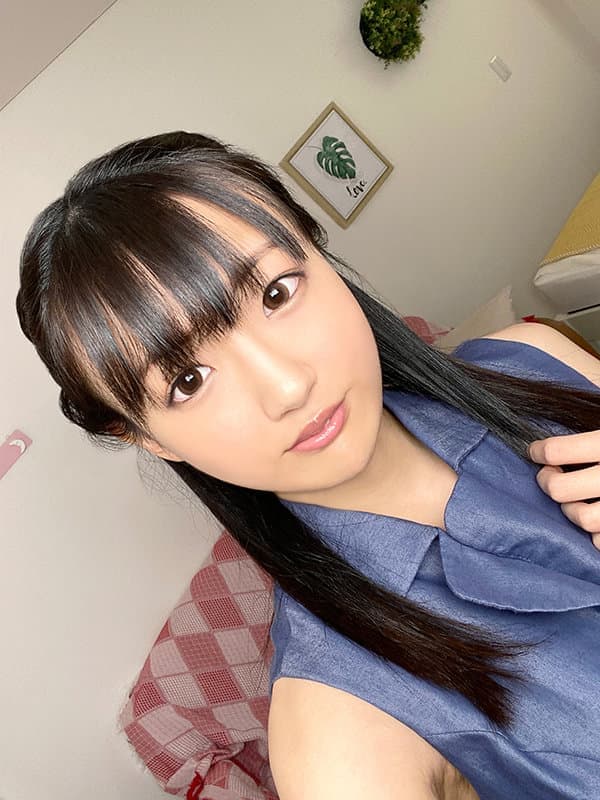 KIWVR-253 【VR】【テレ屋の美巨乳素人】出会ったその日に【ハメ撮り！】絶頂連発の超敏感ウブ娘と【口内射精】【中出し】【顔射】濃密FUCK かれん