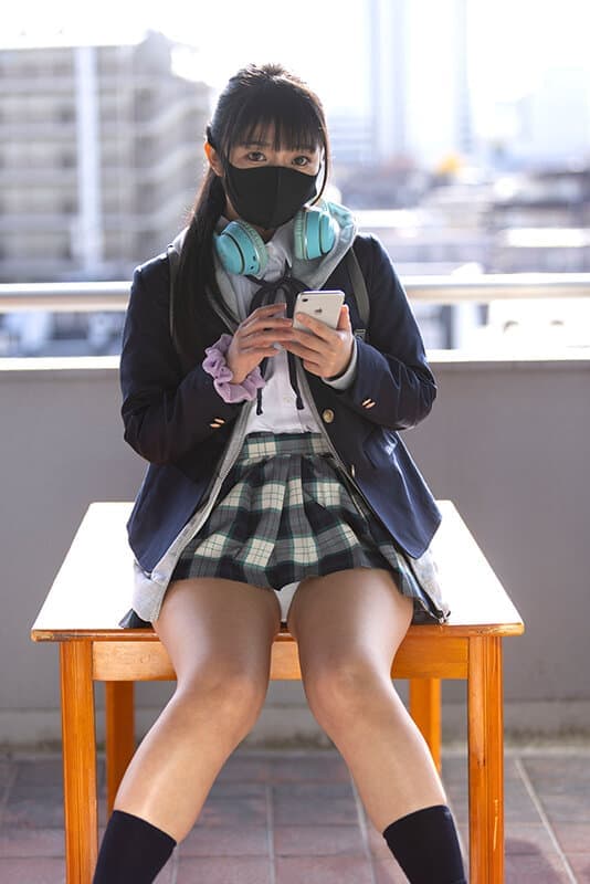 SAVR-651 【VR】独来独往的黑口罩学生 上下湿热的双唇任君采撷