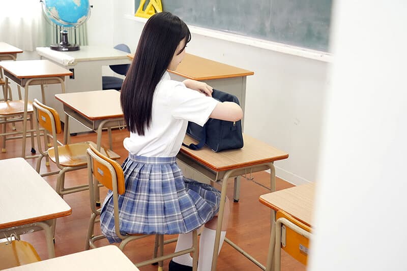 SAVR-627 【VR】让目中无人的校园女神后悔！清晨凌●报复无毛白虎