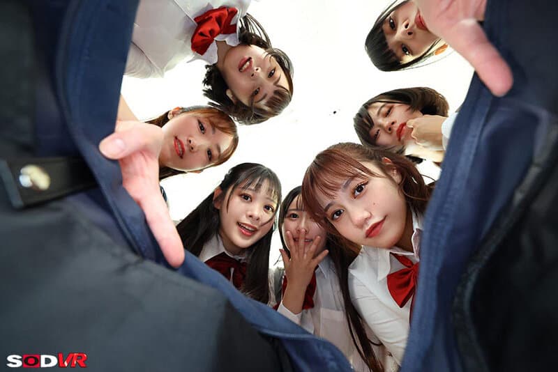 DSVR-1723 [VR] [8K] 15cm tall perspective VR I became a dwarf and followed my beloved Rei-chan to school, where an epic adventure awaited me