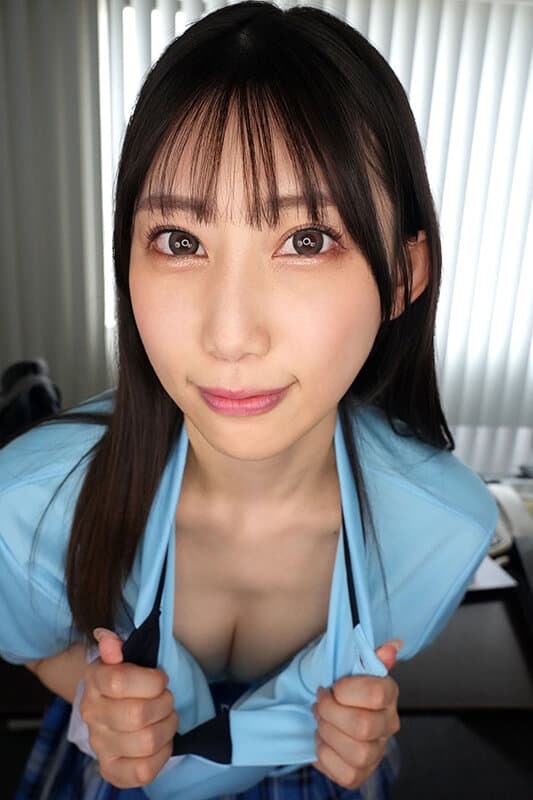 SAVR-782 【VR】【裙底春光·大腿·光滑肌肤·臀部·性欲】一心一意爱着我的学生制服诱惑无法抗拒。春乃露露