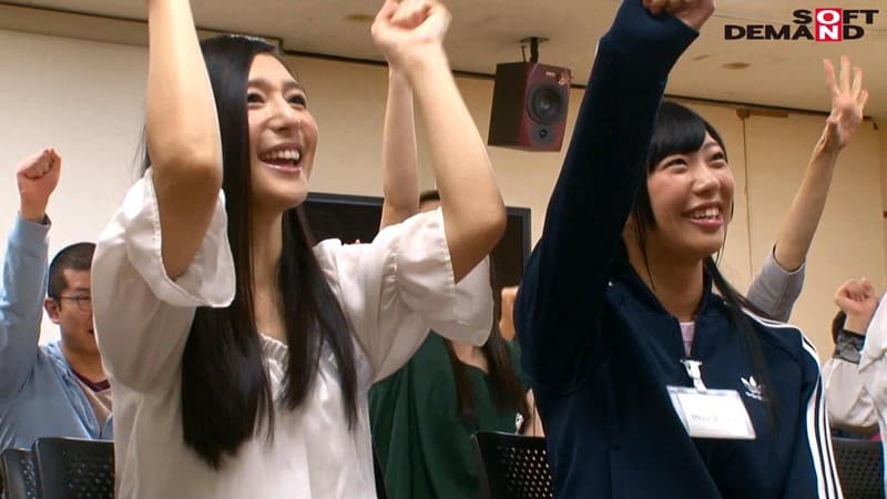 SDEN-022 SODstarだけ見たい！ 桐谷まつり×古川いおり SODファン大感謝祭 射精無制限 ぜつりんバスツアー2 SODstar完全密着版 追跡カメラが捉えた至福の射精！！ 2日間で合計なんと22発も発射させちゃいました