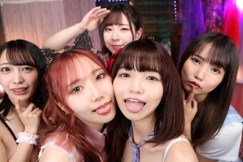 BIBIVR-162 【VR】现役J系秘密俱乐部 教师潜入特别篇 这里是天堂吗！？5VS1迷乱后宫性爱