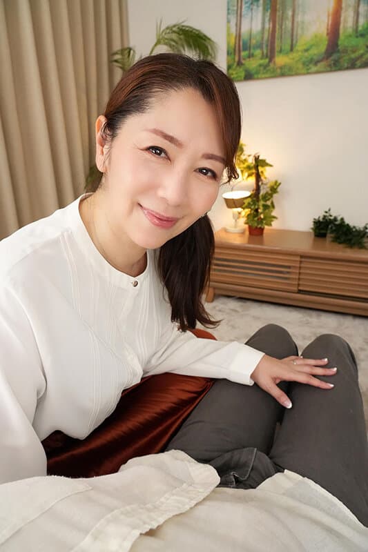 SAVR-595 【VR】久未怀孕的我们夫妻被岳母亲自指导怀孕技巧，翔田千里