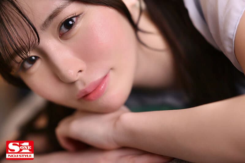 SIVR-371 【VR】打工处的黑岛小姐一喝醉就变成接吻狂魔…被带回家的我全程亲密接触 接吻、口交、做爱…一整晚都是我赚到了 黑岛玲衣