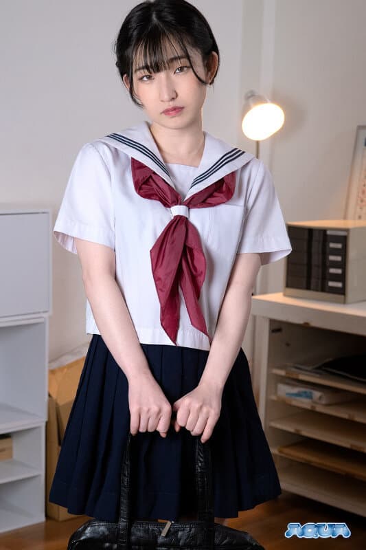 AQUBE-043 【VR】教训偷窃JK的VR体验 姫野兰