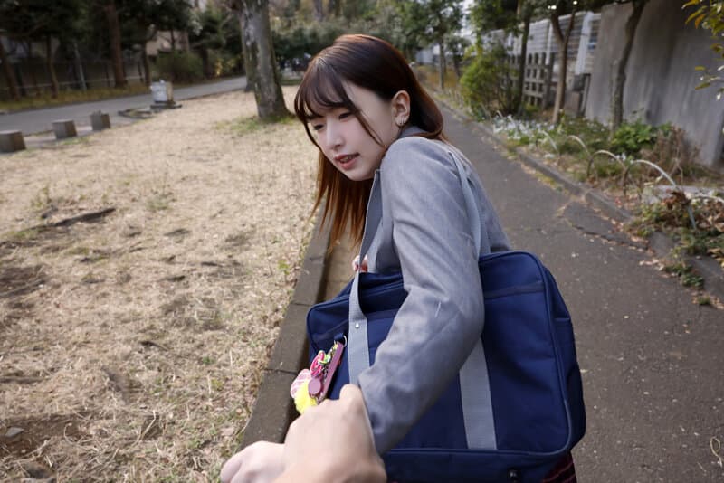 VRPRD-124 【VR】流浪女学生【性欲失控强欲】被强行侵犯，多次高潮却坚称未达巅峰……哎呀？这个时间点，干脆带走吧 花狩舞