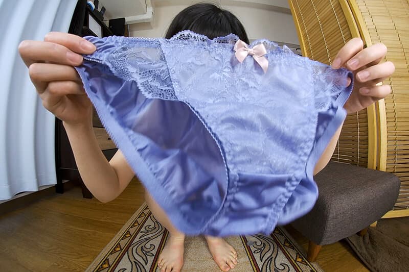 KOMZ-082 【VR】近距离凝视女性裸体及各部位