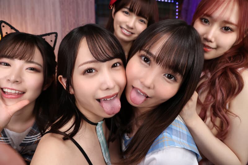 BIBIVR-162 【VR】现役J系秘密俱乐部 教师潜入特别篇 这里是天堂吗！？5VS1迷乱后宫性爱