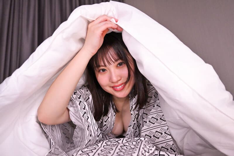 KIWVR-798 【VR】【8K】修学旅行中潜入心仪男生的被窝反夜袭！本应压抑声音…却因兴奋与刺激过于强烈…回过神来已浑身汗水尖叫高潮 夕木こいろ