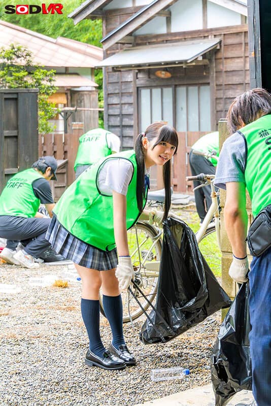 DSVR-1681 【VR】【8K】【高清追踪视角】捕捉假日参与社区垃圾清理的纯洁少女并施以淫行