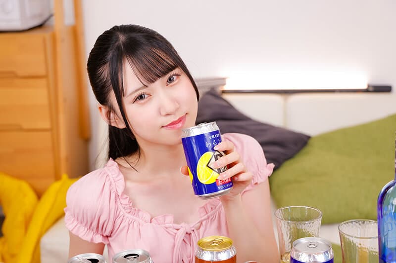 PXVR-251 【VR】错过末班车的拉拉队长女大学生，与我彻夜揉捏乳头直至内射的疯狂性爱 梦莉梨花【8K】