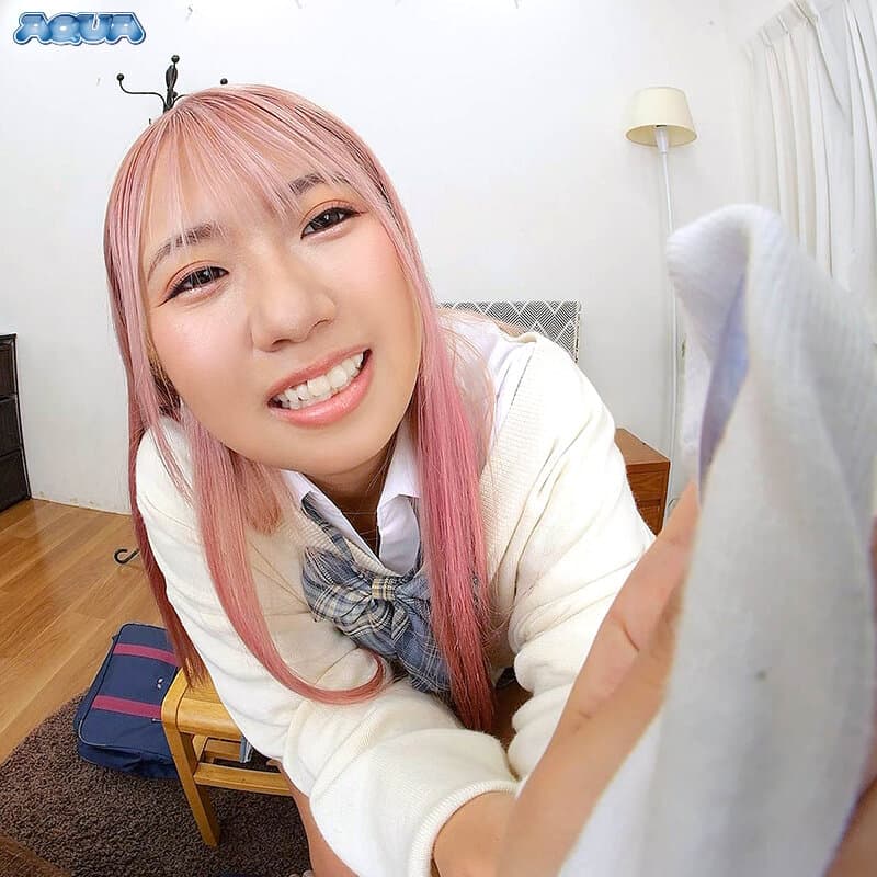 AQUCO-114 【VR】偷看到姐姐自慰的我… 和久井美兎