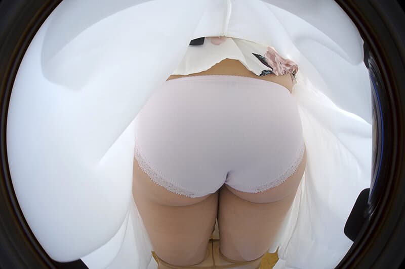 KOMZ-076 【VR】潜入裙底窥视内裤的奇妙体验