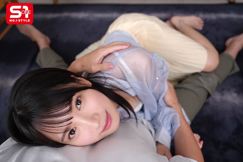 SIVR-405 【VR】尽情畅聊、开怀大笑、每天亲热…与只对我展现俏皮自然一面的可爱年下女友，享受心灵相通的超浓密恩爱同居生活 榊原萌