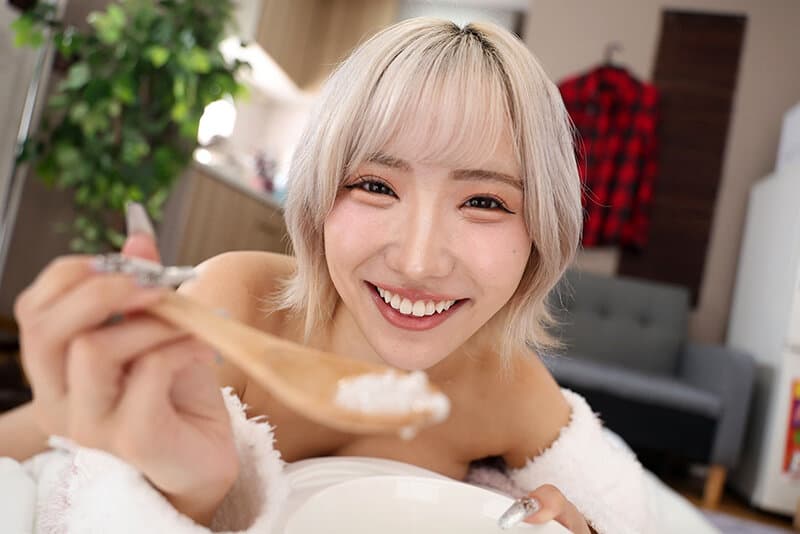 VRKM-1501 【VR】这才是8K！面部特写角度VR ～笑容耀眼！最强面容辣妹！与春阳莫卡治愈之吻和肉欲性爱，尽情内射的假日～ 春阳莫卡