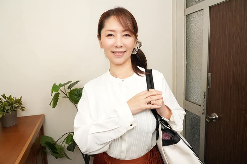 SAVR-595 【VR】久未怀孕的我们夫妻被岳母亲自指导怀孕技巧，翔田千里