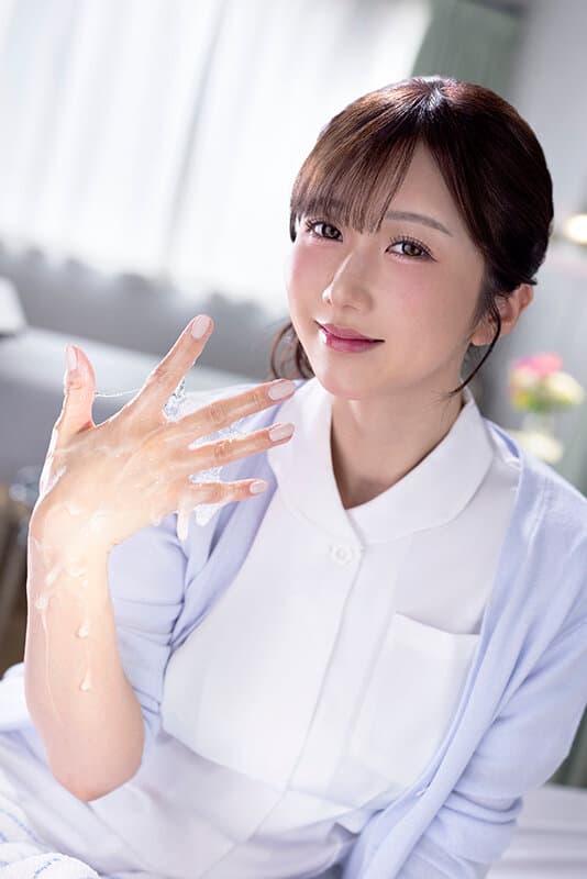 SAVR-757 【VR】“用手也可以哦”——资深护士大槻响的深情凝视手交体验