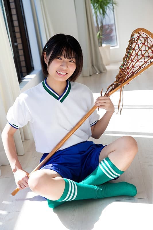 PIPIVR-001 佐野なつ【VR】【発掘素人】その辺を歩いてそうなウブな部活女子○生なっちゃん、イキすぎ警報！初中出しVR【汁無双】 / PIPIVR-001 Sano Natsu Naive Club Girl – VR