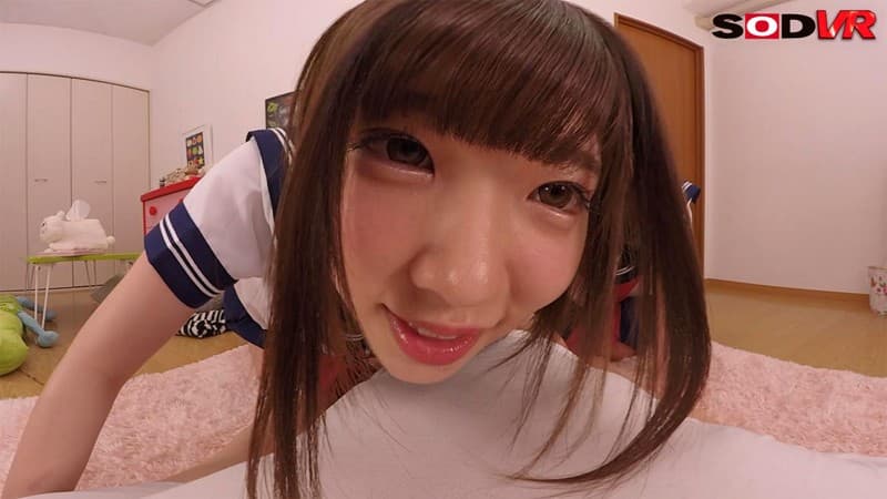 DSVR-245 【VR】長尺155分 家族で男は僕ひとり！「4人姉妹と連続セックス朝生活」