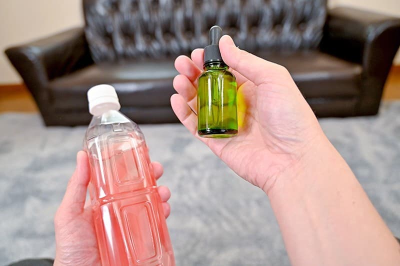 KIWVR-099 【VR】超画質革命！パパ活円光！動画を撮ってお金をよこせと脅してきたクソ生意気なJ○に媚薬を飲ませたらおっぱいやアナルを触るだけで何度もイキ果てるどスケベ女に豹変！快楽堕ちして「おチ○ポ挿れて◆」とおねだりしてきたので挿入してやり逆襲の中出し性交！ 高杉麻里