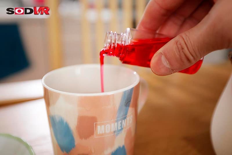 DSVR-994 【VR】キメママVR 媚薬に溺れた僕のママとブッ飛んだ劇薬ドラッグSEXで超えちゃいけないゾーン突入ヤバヤバ体感！！