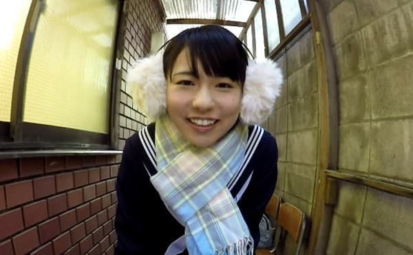 WPLVR-002 【VR】長尺＆超主観！！制服美少女に100分間ず～っと照れるほど見つめられる乳首いじりVR