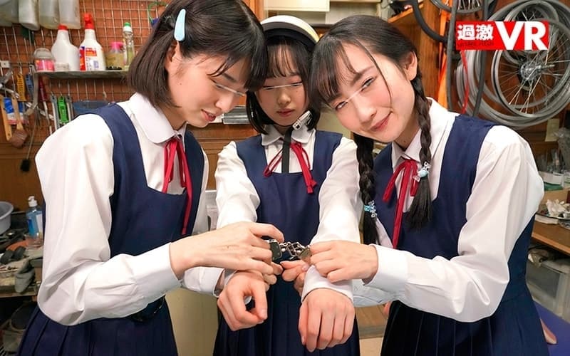 NHVR-174 神野ひな(神坂ひなの) 愛野ひなた, 倉本すみれ【VR】放課後ヘルメット少女とハーレムせっくす 【中出し5発】女学生の寄り道スポットになった僕の店（自転車屋）マセガキHOUSE-新学期特集号-