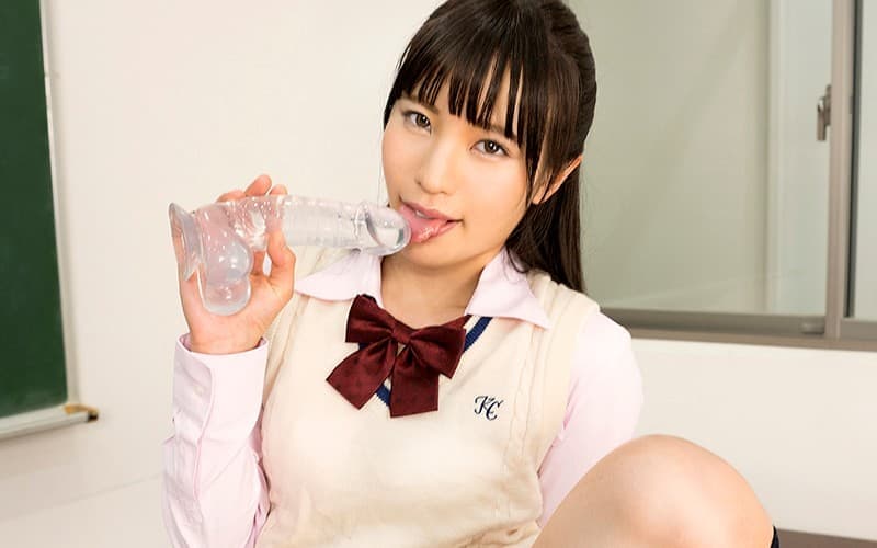 CACA-190 【VR】超精細カメラ撮影 射精コントロール！オナ指示痴女～美少女J●と放課後の教室で2人っきりのオナニー見せ合いっこ編～八尋麻衣