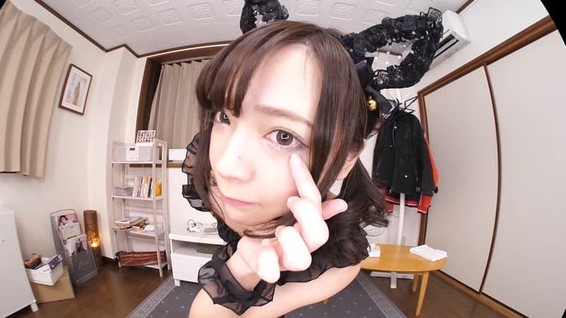 CRVR-133 【VR】一条みお 突如家に現れた猫なお姉さんは自ら泥棒と名乗るとんでもない痴女だった！？