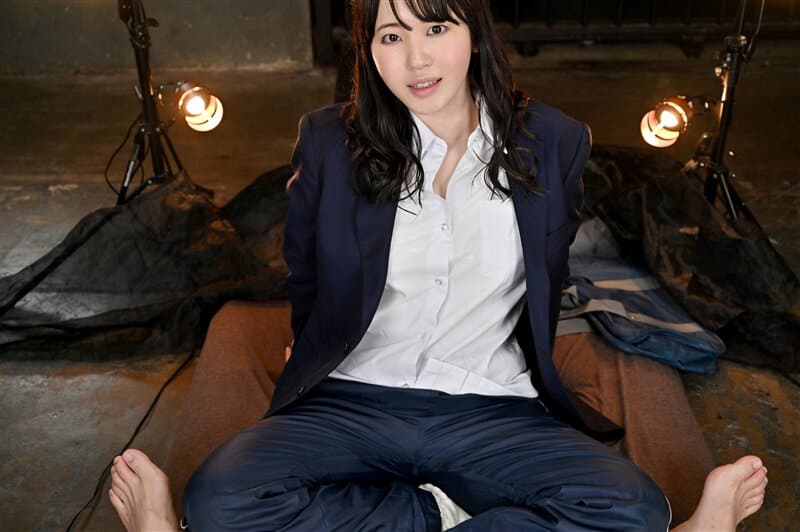 NKKVR-033 【VR】【超肉感特化VR】クラスの能天気な幼馴染（男）が、ある日突然女体化しちゃって童貞のクセにSっ気たっぷりな俺の前でアイドル顔＆色白肉厚ボディ＆剛毛な陰毛を不用心に見せてきて超興奮しちゃって「お前に協力するから」って言いくるめて… 弘前綾香 / NKKVR-033 Hirosaki Ayaka Fair-Skinned – VR