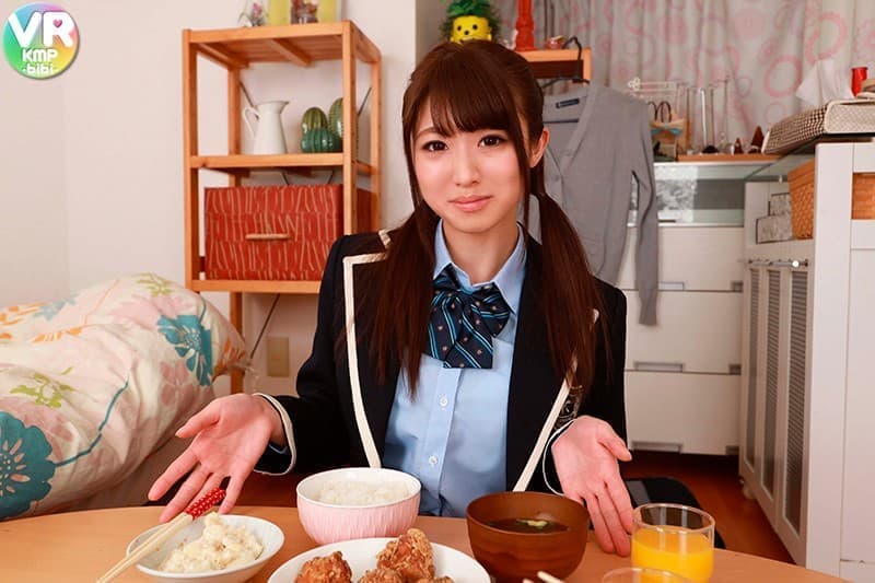 BIKMVR-148 【VR】「パパとママがいない間、えちえち教えてくれませんか？」と言いよる優等生の童貞喰いに狙われ危険な生姦射精5発