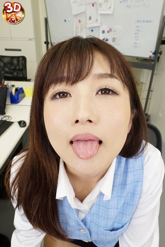 VRVR-025 【VR】「私…先輩のこと好きになっちゃいました…」同じ職場で働く優しい後輩女性社員が僕に愛の告白！働き詰めで欲求不満な後輩が誰もいないオフィスでベロキス/耳舐め/濃厚フェラ！卑猥な腰振りで密着しながら何度も絶頂！妻には絶対ナイショの中出し浮気SEX！ 大槻ひびき