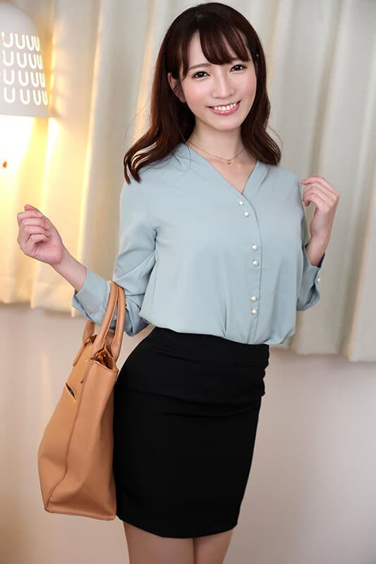 VRKM-891 【VR】コネで入社してきた社長の愛娘に誘惑されてむにゅパイと唾液に溺れた浮気SEX 小花のん