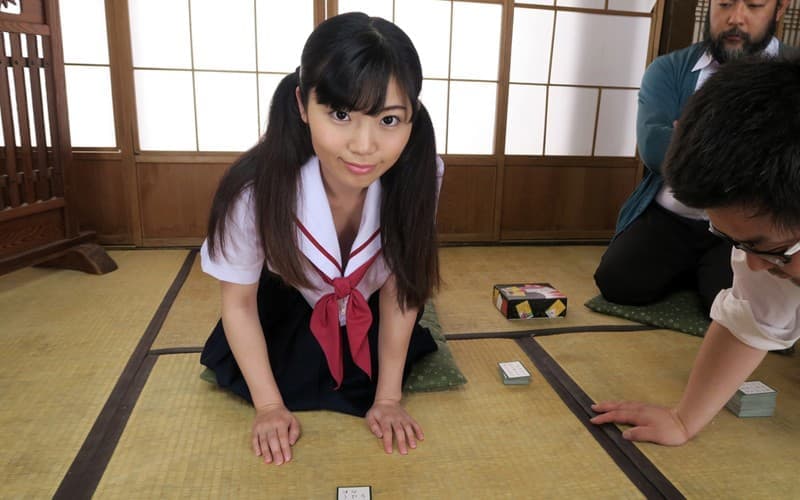 WPVR-127 【VR】競技かるた部の文系女子と声ガマン性交…でも部活中に生はマズくない？