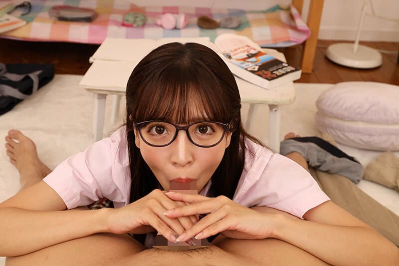 VRKM-1399 【VR】ボクたちは卒業するまでSEX禁止…教え子カノジョのあざとかわいいオチ○ポおねだり濃厚フェラ 小那海あや