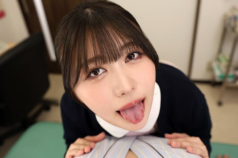 SAVR-304 【VR】【初VR】とても優しいキスの看護 先輩ナースにバレないように患者のボクに尽くしてくれるちょっぴり変態ちゃんな看護実習生 芹沢なぎ / [8K] SAVR-304 Serizawa Nagi Perverted Nurse – VR