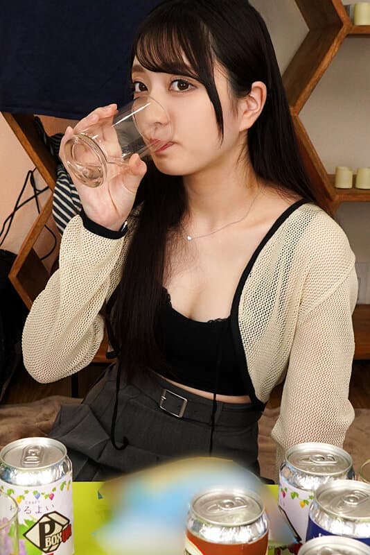 PXVR-236【VR】終電逃した美人女子大生が泥●してサークル仲間とドエロ全開で発情し何度も生チ〇ポを求める濃厚中出しセックス 永野鈴【8K】に出てるAV女優名まとめP-BOX VR – PXVR-236