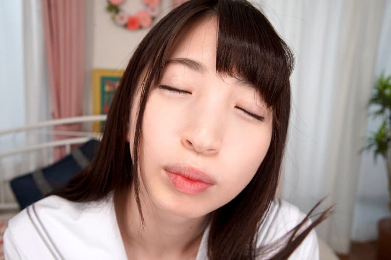 URVRSP-013 【VR】「お兄ちゃん、キスってどんな感じなの？」 ～キスに興味を持ち始めた思春期の妹と親には内緒の兄妹性交～ 冬愛ことね