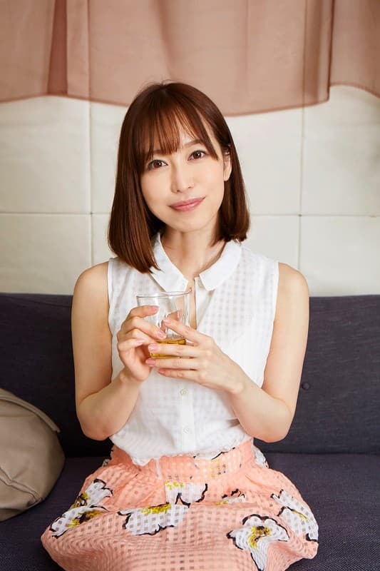 SAVR-053 【VR】リアル悪徳エステ体験！一般客に媚薬を飲ませ高級オイルマッサージで感度覚醒！コリをほぐすだけとグチョグチョに興奮したマ●コを刺激して痙攣するまで生中出し！ 篠田ゆう