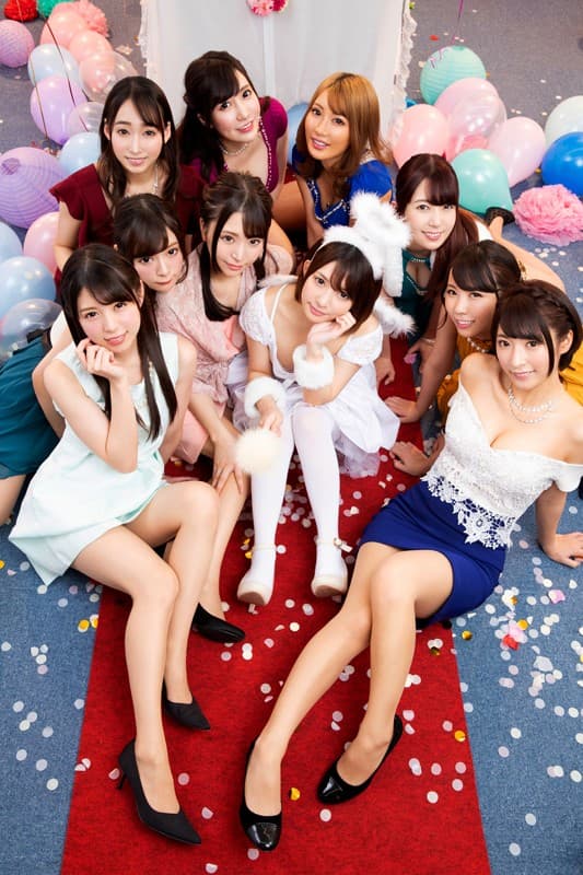 KBVR-011 【VR】ウェルカム新時代！KMPVR史上最大の長尺ストーリー！LIFE！！～とある天使に導かれ…人生丸ごとモテ期になったボクと、10人の美女たち～