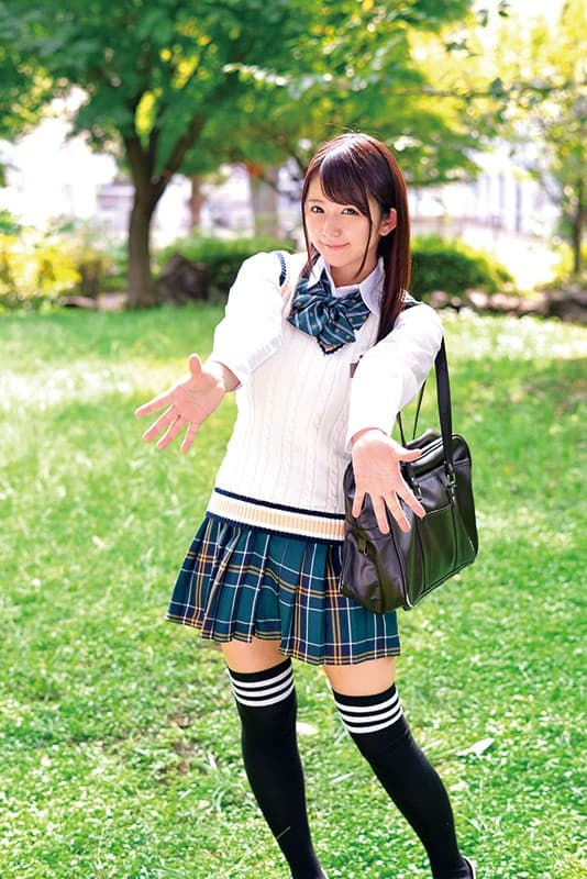 VRTB-004 【VR】THE BEST OF 3DVR 清楚で可愛い僕の妹が突然ギャルビッチ化していた件。 イクイク早漏妹と排卵日子作り生活 TWIN PARK（ツインパック）Vol.001＆002