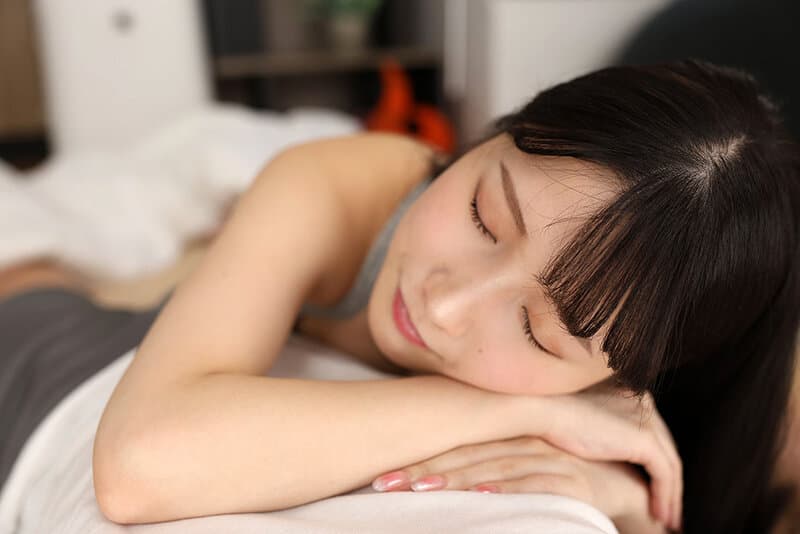 VRKM-1190 【VR】これぞ8K！ 癒し系顔面特化！！ 笑顔でボクを見つめて看病してくれるカノジョ 8KVR！！ 宮西ひかる / [8K] VRKM-1190 Miyanishi Hikaru Girlfriend Smile – VR